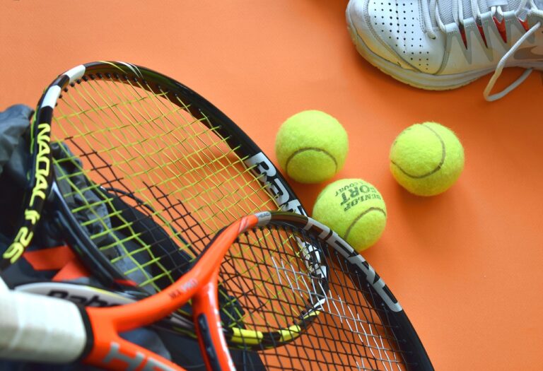 tennis, sport, sport equipment-3554013.jpg